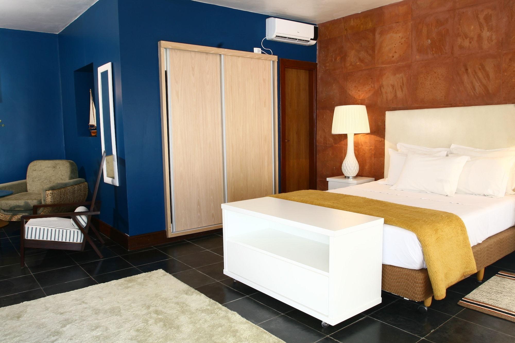 Delphin Beach Hotel กัวรูจา ภายนอก รูปภาพ